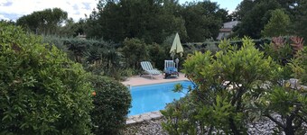 Delightful provencal style villa on a single level with pool and stunning views.