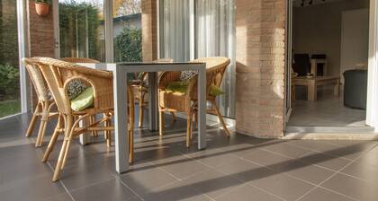 Boszicht 1 aan de Kust luxury apartment 4 people. Beach 800 mtr