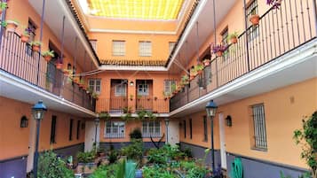 Enceinte de lâhĂ©bergement