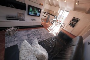 Smart TV, video games, DVD player, books