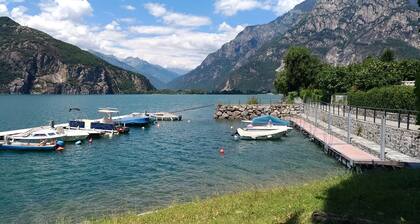 GRAND LAC VUE APPARTEMENT & MONTI