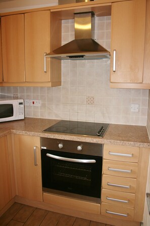 Refrigerador, microondas, horno y tostadora 