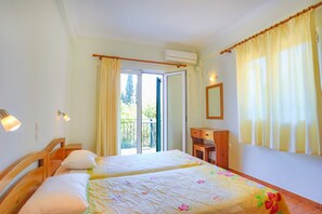 2 quartos, ferros/tábuas de passar roupa, Wi-Fi de cortesia