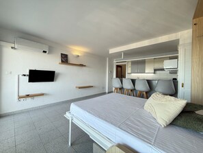 1 Schlafzimmer, Bügeleisen/Bügelbrett, kostenloses WLAN, Bettwäsche