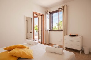3 Schlafzimmer, Bügeleisen/Bügelbrett, Reisekinderbett, kostenloses WLAN