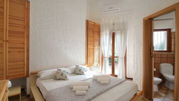 3 Schlafzimmer, BĂŒgeleisen/BĂŒgelbrett, WLAN, BettwĂ€sche