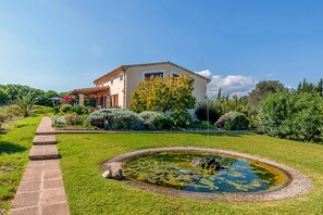 Property grounds - Villa Can Lleida Valero for eigth people with pool and jacuzzi (Pollensa)