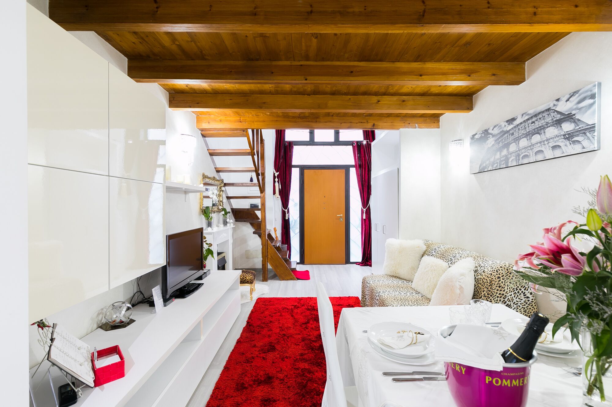 TV connectée, cheminée