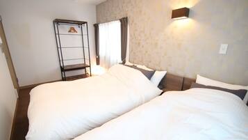 4 chambres, fer et planche à repasser, Wi-Fi, draps fournis