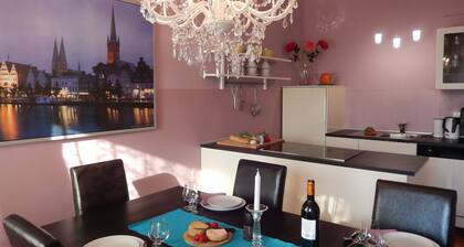 Innenstadt, LĂŒbeck, EG, Jahrhundertwendestil, Altstadt, Kamin, W-LAN, Parkplatz