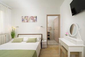 6 bedrooms, Internet