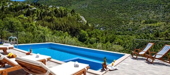 * NEW * Charming stone house Duje with heated pool and jaccuzi