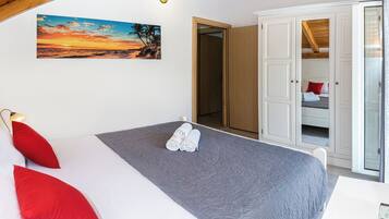 3 Schlafzimmer, Bügeleisen/Bügelbrett, WLAN, Bettwäsche
