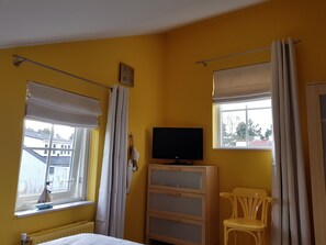 3 soverom, strykejern/-brett, wi-fi og sengetøy