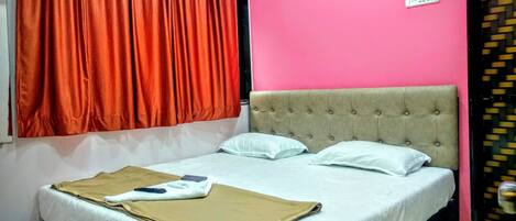 Douche, serviettes fournies