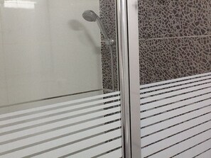 Hair dryer, towels - Splendid studio WIFI A / C garden terrace (Jerusalem)