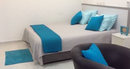 Splendid studio WIFI / C puutarhaterassi