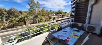 Heart of Sablettes, beach on face...NEW