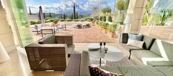 35 -Large apartment in El Lago, Los Flamingos