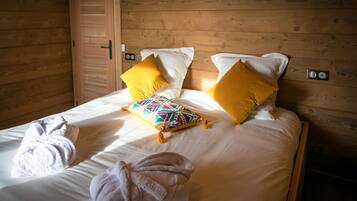 6 Schlafzimmer, Bügeleisen/Bügelbrett, kostenloses WLAN, Bettwäsche