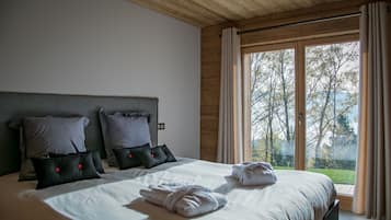 6 Schlafzimmer, Bügeleisen/Bügelbrett, kostenloses WLAN, Bettwäsche