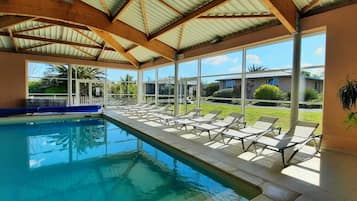 Piscine couverte, piscine chauffée