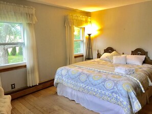 7 Schlafzimmer, Bügeleisen/Bügelbrett, kostenloses WLAN, Bettwäsche