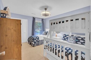 3 chambres, fer et planche à repasser, Wi-Fi gratuit