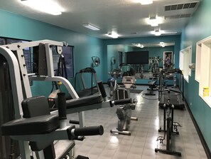 Fitness facility - Beautiful 2 bed, 2 bath condo with lots of Amenities. Newly updated 2 BR/BA. (St George)