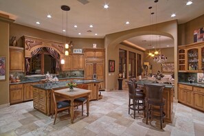 Dining - Oasis In The Desert Near Prestigious Boulders with Heated Pool, all on One Floor (Scottsdale)