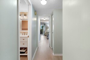 3 habitaciones, tabla de planchar con plancha y wifi gratis