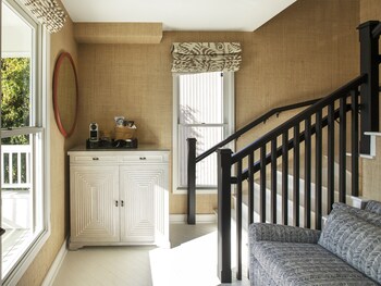 Luxury Loft, 1 Queen Bed | Egyptian cotton sheets, premium bedding, down comforters, pillowtop beds at Hotel 850 SVB, a Member of Design Hotels