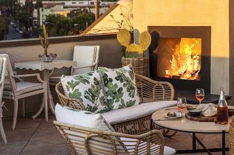 Terrace/patio. Hotel 850 SVB, a Member of Design Hotels