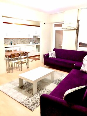 LCD TV - Act Home's (Ordu)