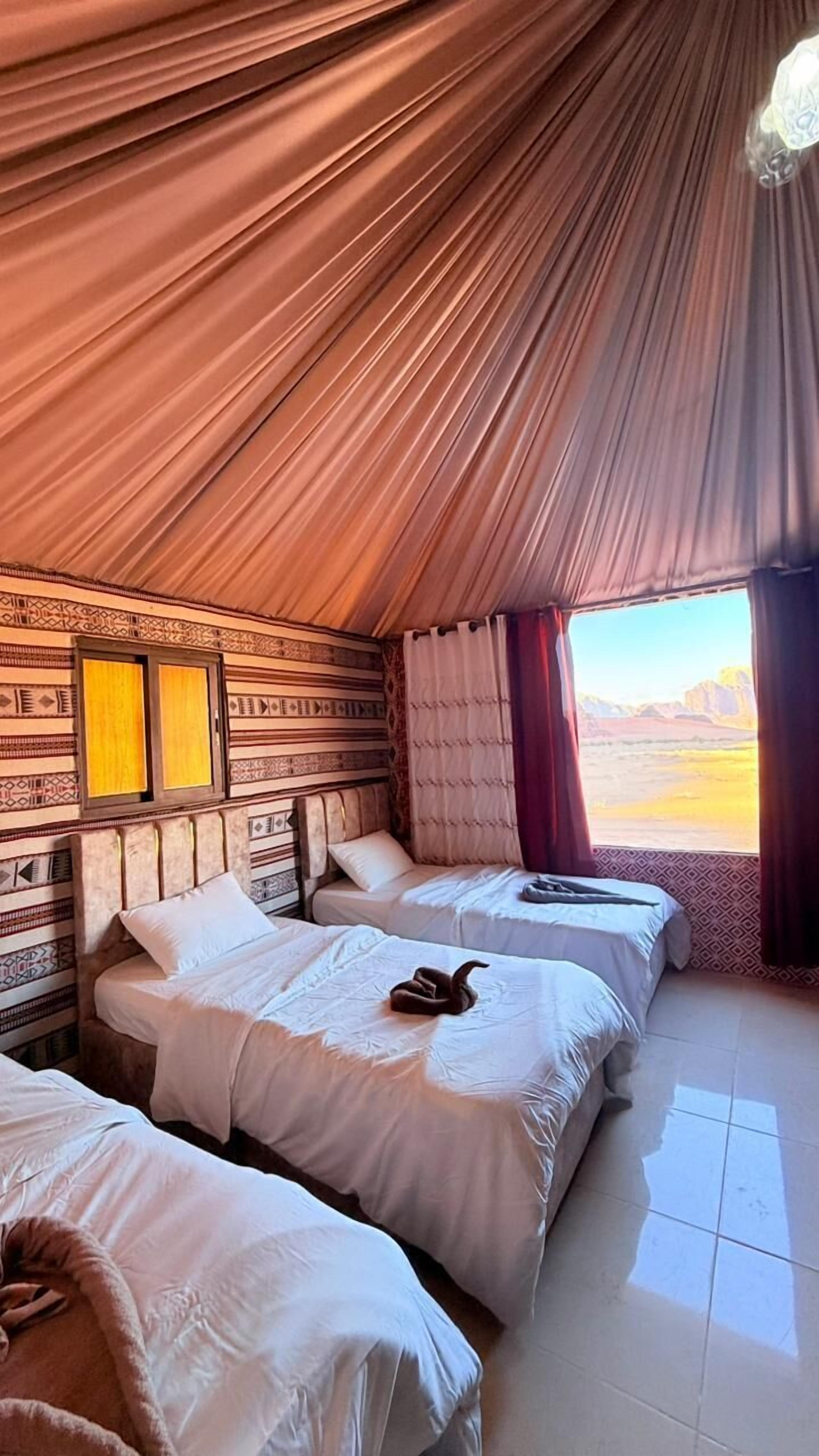 Tremannsrom – luksus, 1 soverom, privat bad, bakgårdsutsikt | 10 soverom, sengetøy i egyptisk bomull og sengetøy av topp kvalitet