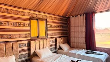 10 bedrooms, Egyptian cotton sheets, premium bedding, memory foam beds