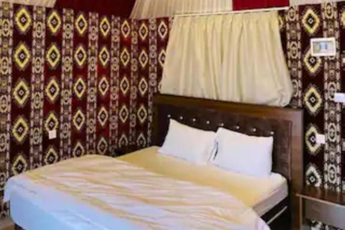 Martian Tent | Beach/ocean view