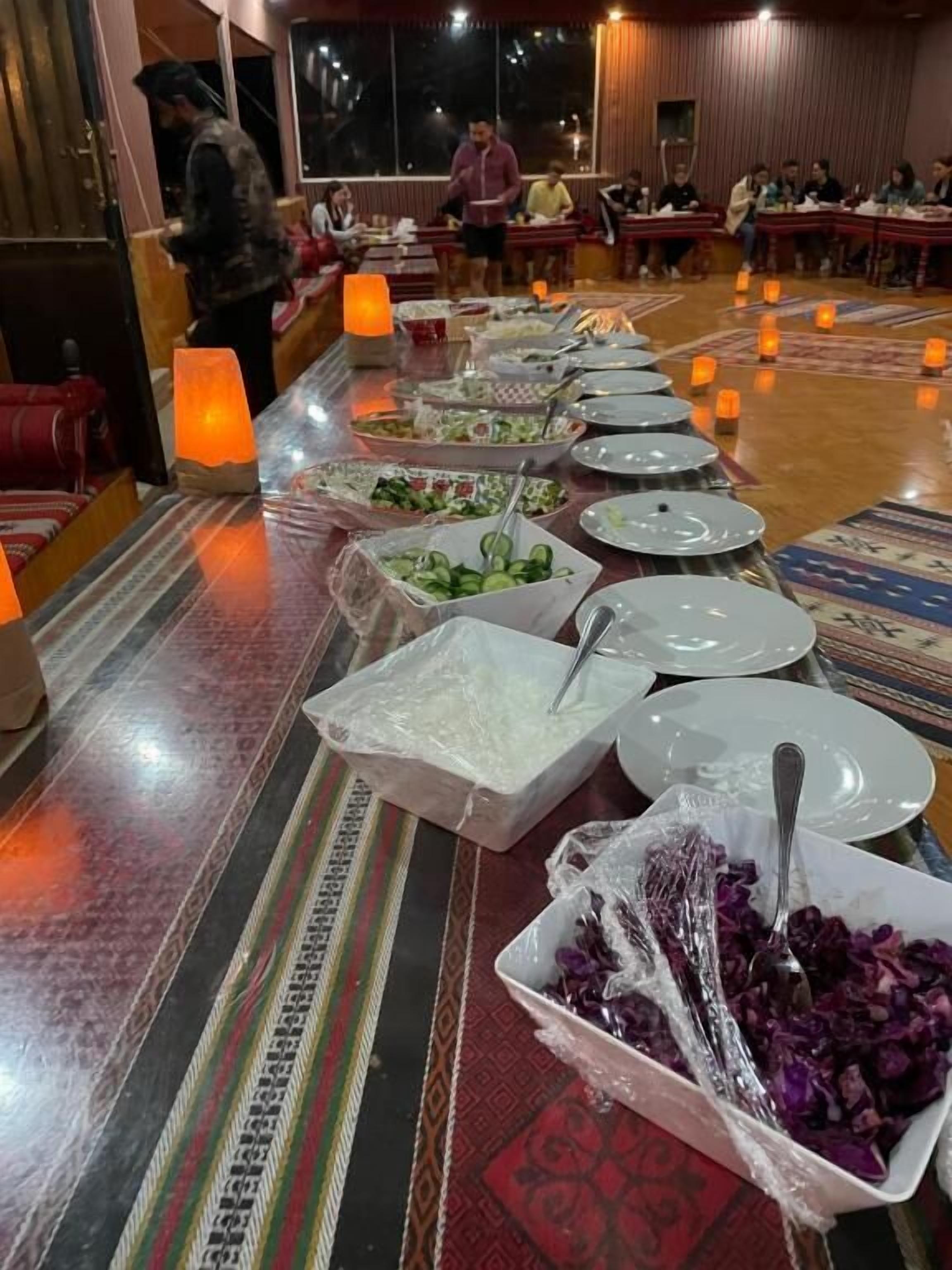 包每日自助早餐