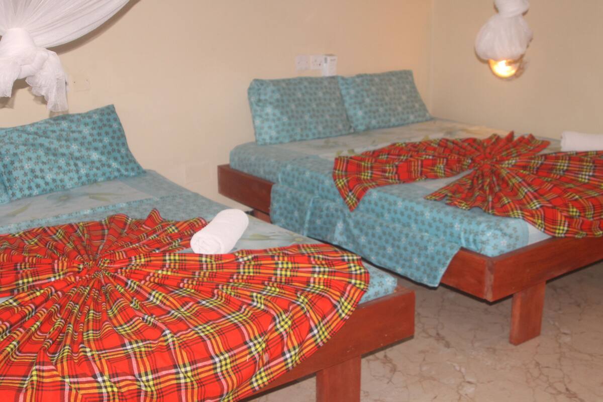 1 bedroom, premium bedding, in-room safe, desk