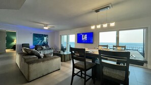 Interior - PRICE DROP!! Oceanfront Luxury:  Newly Remodeled 3Bd Condo with Unrivaled Views (Daytona Beach Shores)