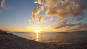 Beach nearby, beach towels