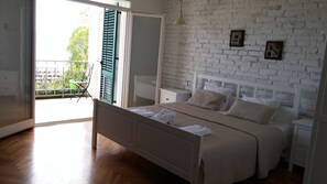 1 camera, Wi-Fi gratuito, lenzuola