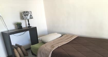 Amplio Departamento privado. Ideal para familia.