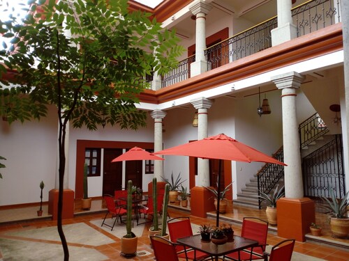 Casa Agave / Zócalo & 20 de noviembre -markkinat / Koko talo 8Rooms 9Bathrooms