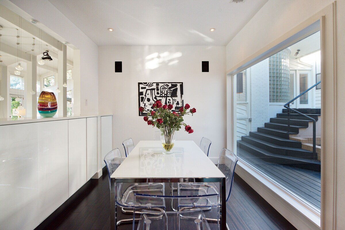 Photo 19 of Contemporary Lake Austin Estate Minutes from Downtown - Privately Gated