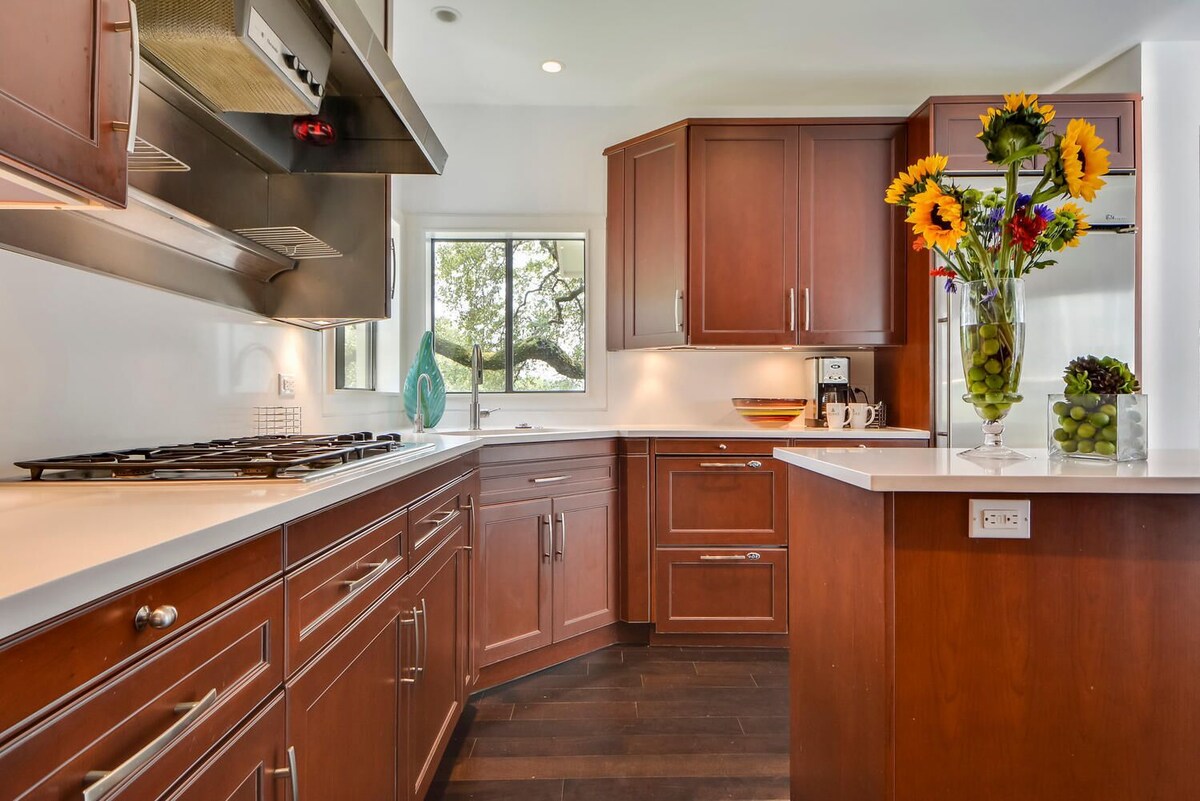 Photo 60 of Contemporary Lake Austin Estate Minutes from Downtown - Privately Gated