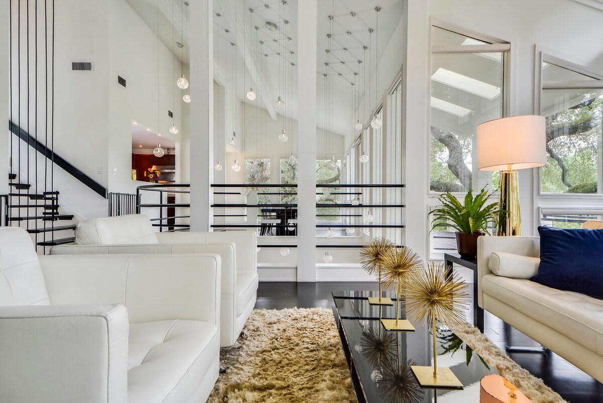 Photo 14 of Contemporary Lake Austin Estate Minutes from Downtown - Privately Gated