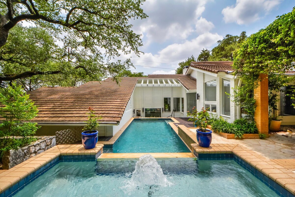 Photo 62 of Contemporary Lake Austin Estate Minutes from Downtown - Privately Gated