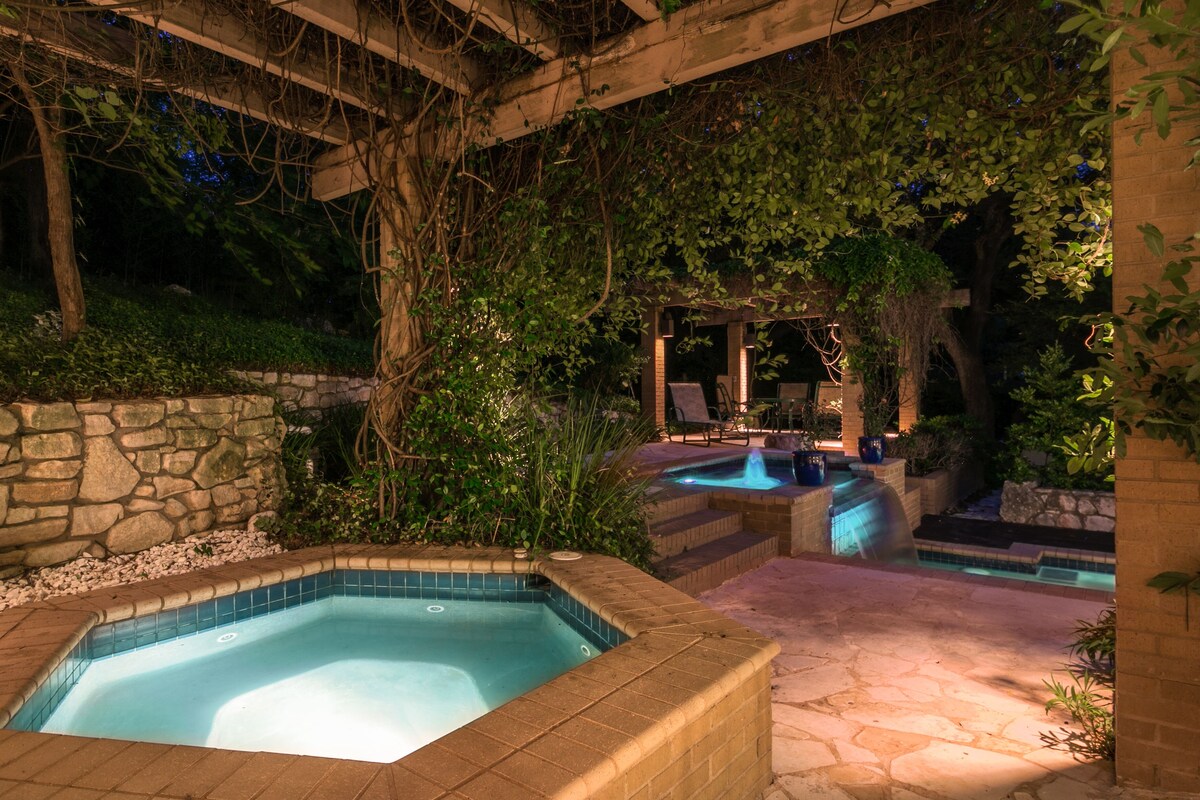 Photo 51 of Contemporary Lake Austin Estate Minutes from Downtown - Privately Gated