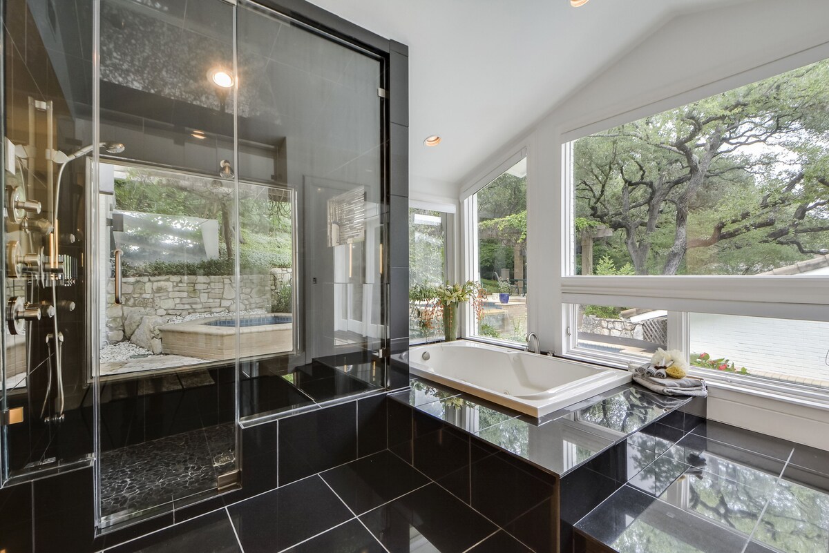 Photo 24 of Contemporary Lake Austin Estate Minutes from Downtown - Privately Gated